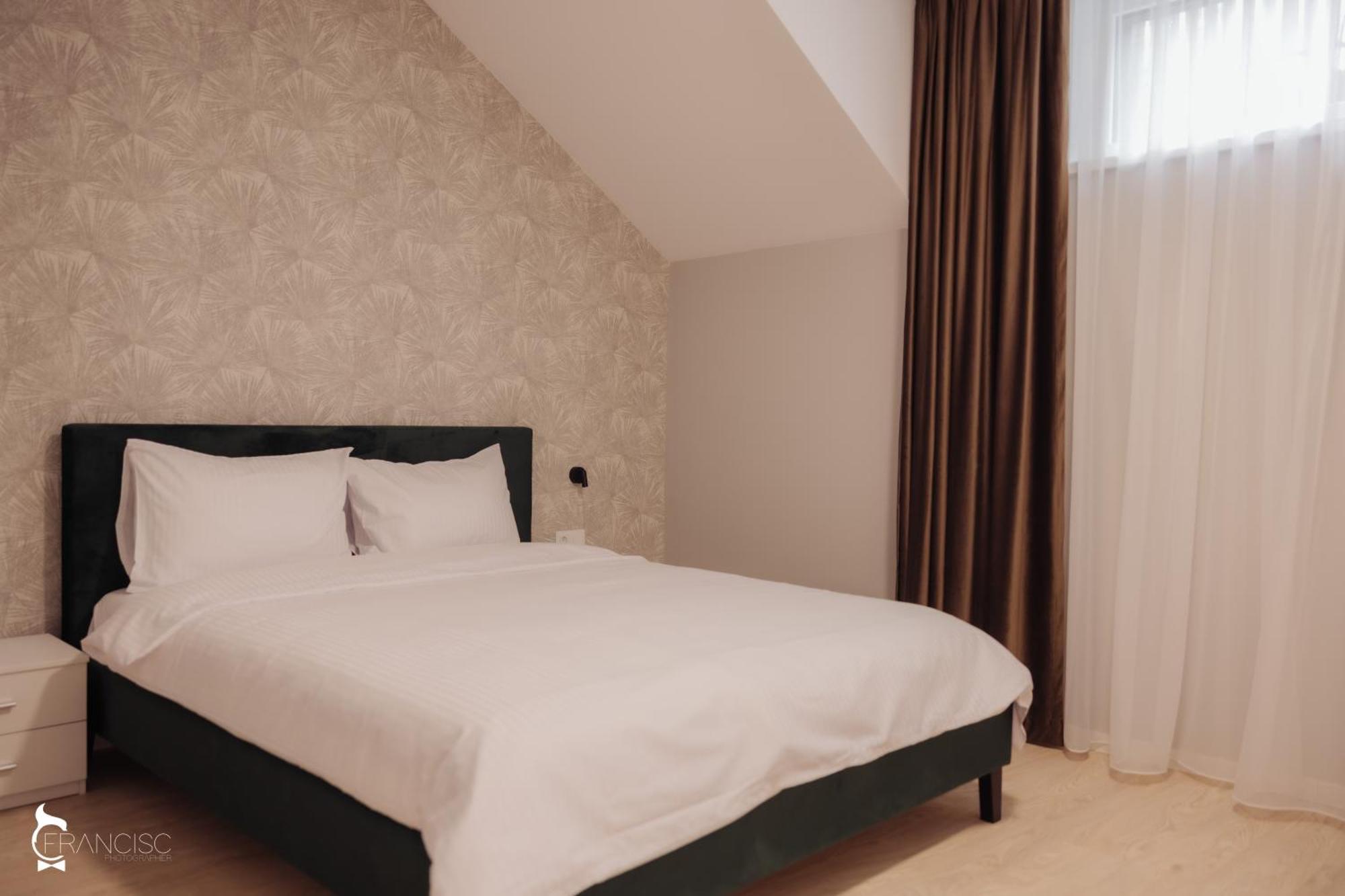 Zen Garden Apartments كلوج-نابوكا الغرفة الصورة